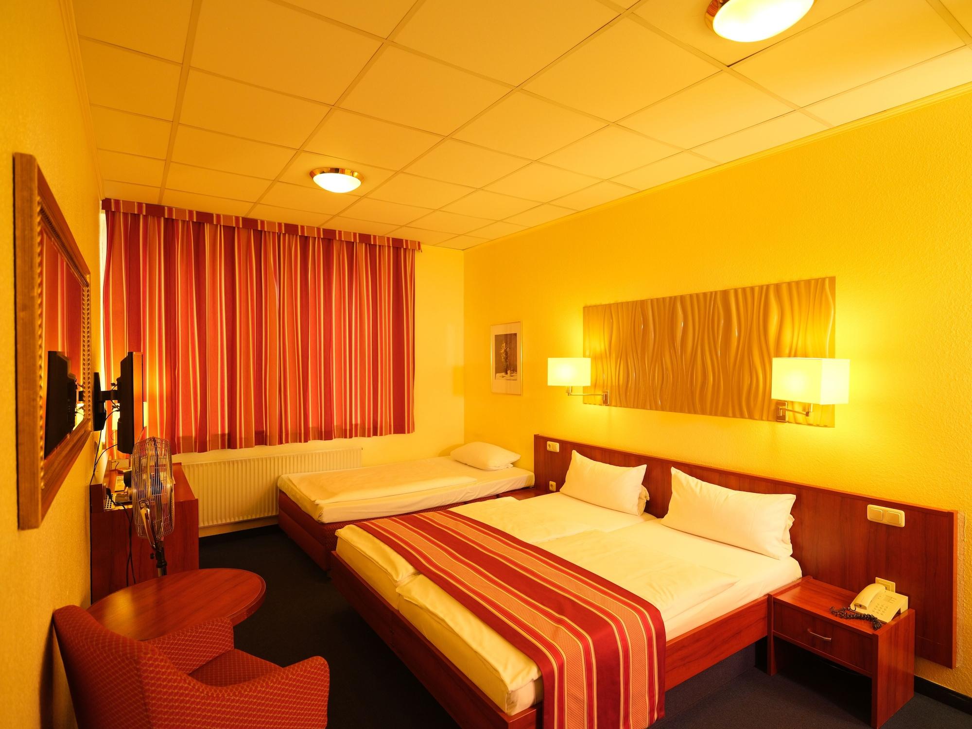 Cabo Nonsmoking-Hotel Hamburg Kültér fotó