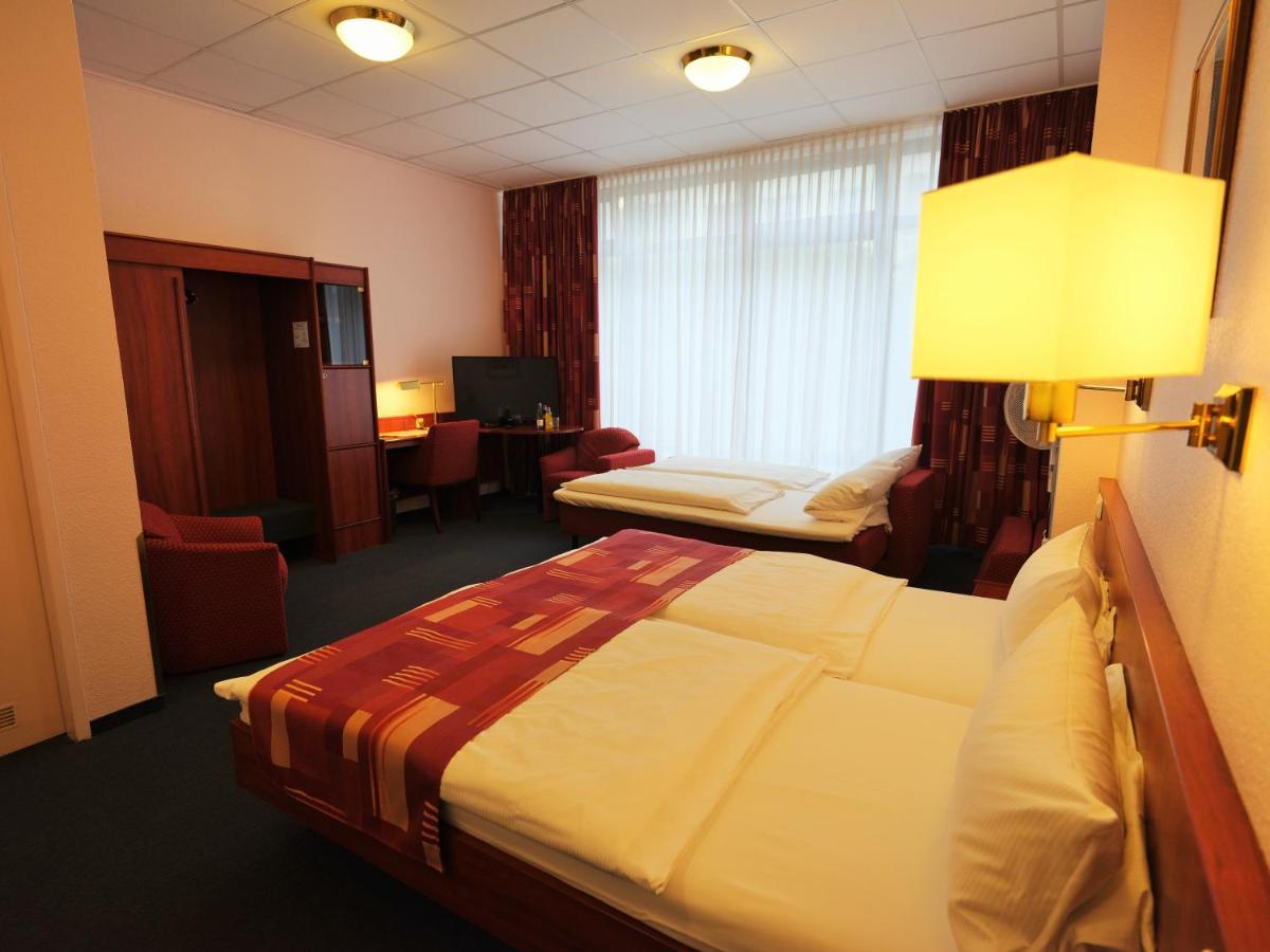 Cabo Nonsmoking-Hotel Hamburg Kültér fotó